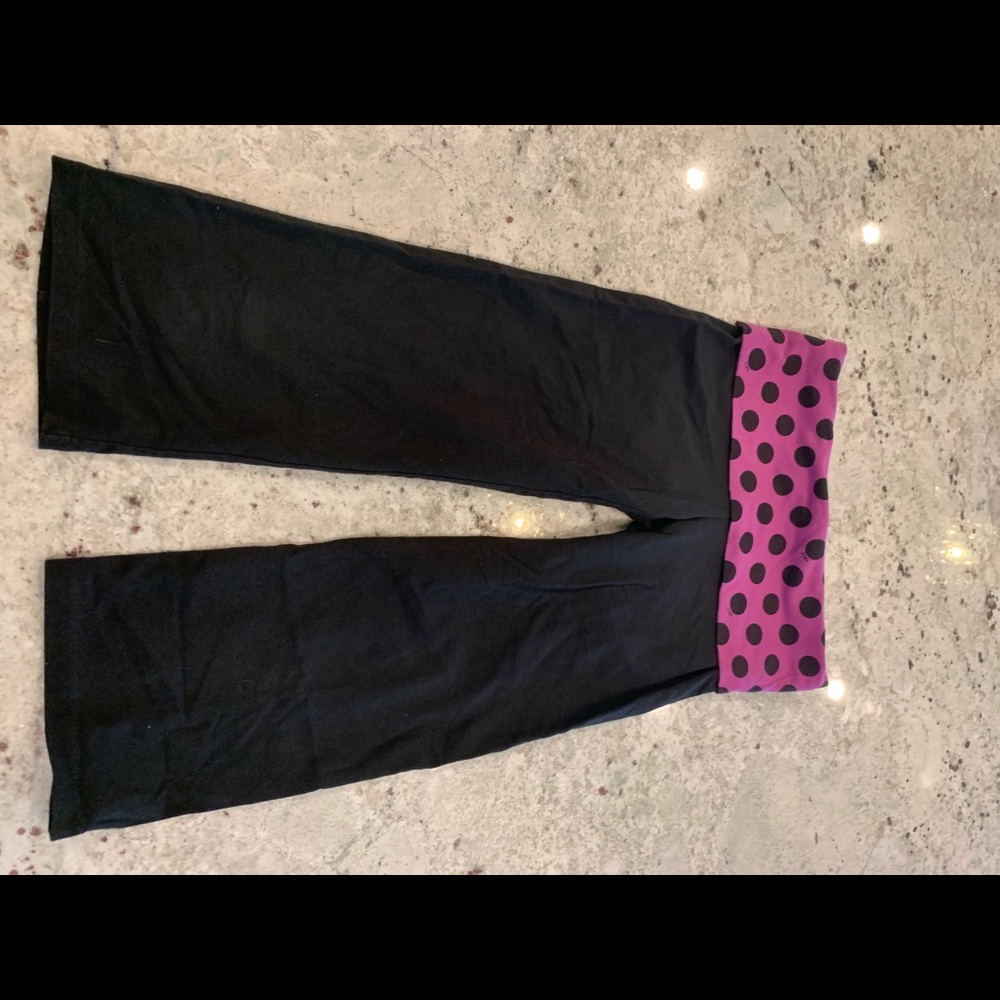 Vs pink crop pants
